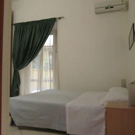 Ottaviano Augusto Alojamento de Acomodação e Pequeno-almoço Roma