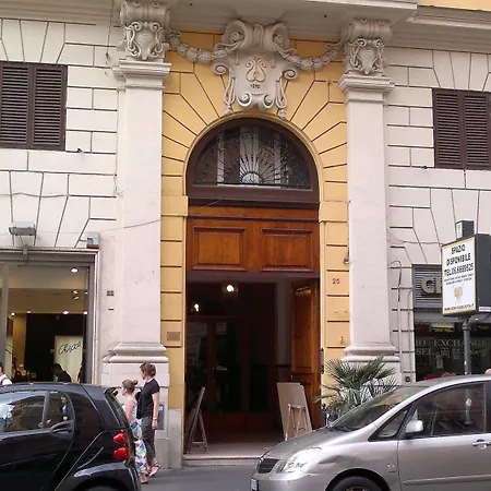 Ottaviano Augusto Nocleg ze śniadaniem