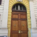 Ottaviano Augusto Oda ve Kahvaltı