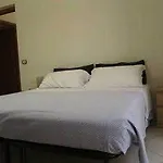 Oda ve Kahvaltı Ottaviano Augusto 2*